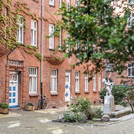 Fewo1846 - Flensburg68 - Komfortable Maisonettewohnung Fuer 6 Personen Mit Dachbalkon Im 4 Og Exterior photo